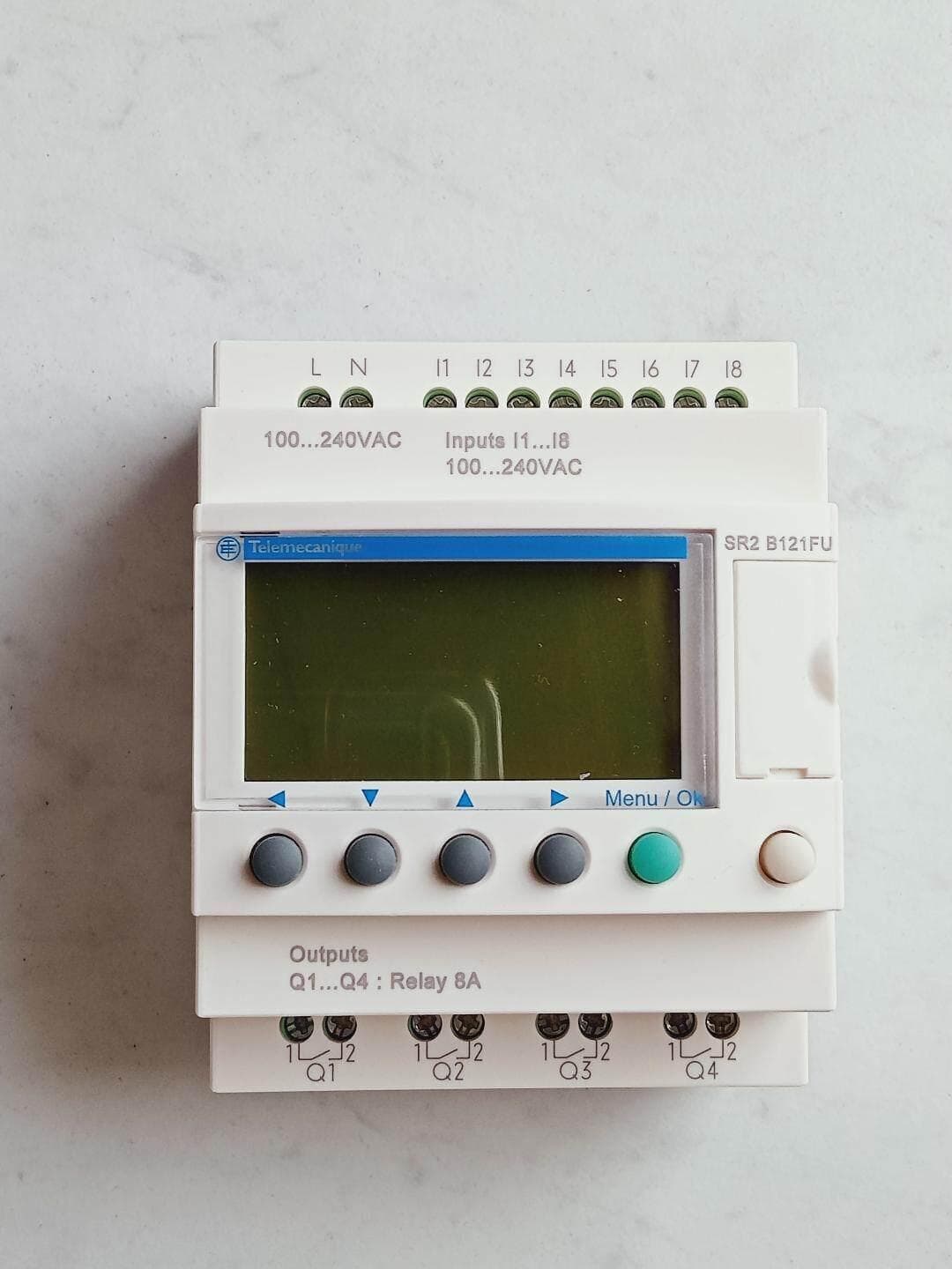 Bộ điều khiển nhiệt độ TC303-3A2DLMS Schneider - Image 1