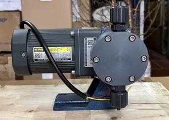 Máy bơm định lượng DOSAKI KS15/1.0-PTCP-HS51 - Image 1