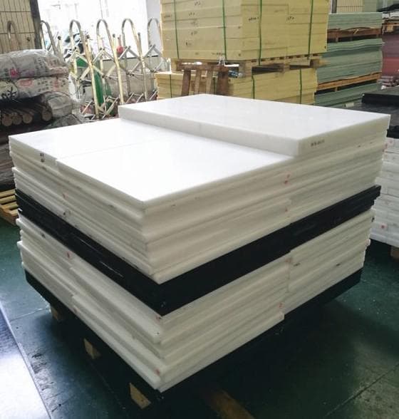 Tấm nhựa pom 10mm - Image 1