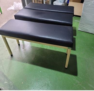 Ghế ngồi nghỉ thay giày 1000x280x400mm - Image 1