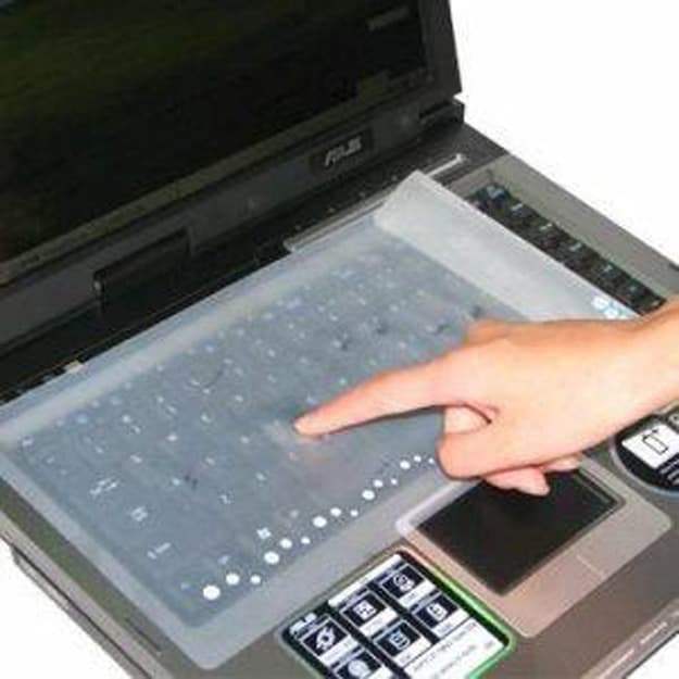 Tấm phủ bàn phím laptop 1