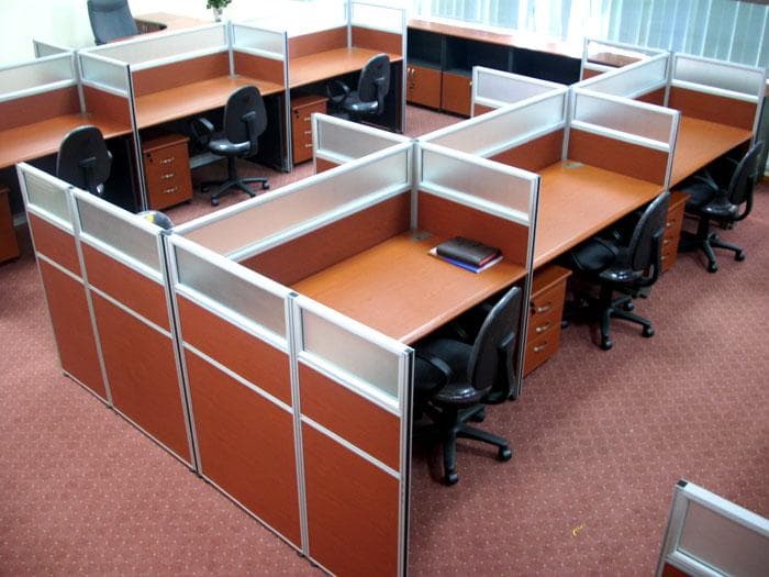 Vách ngăn nỉ kính gia công